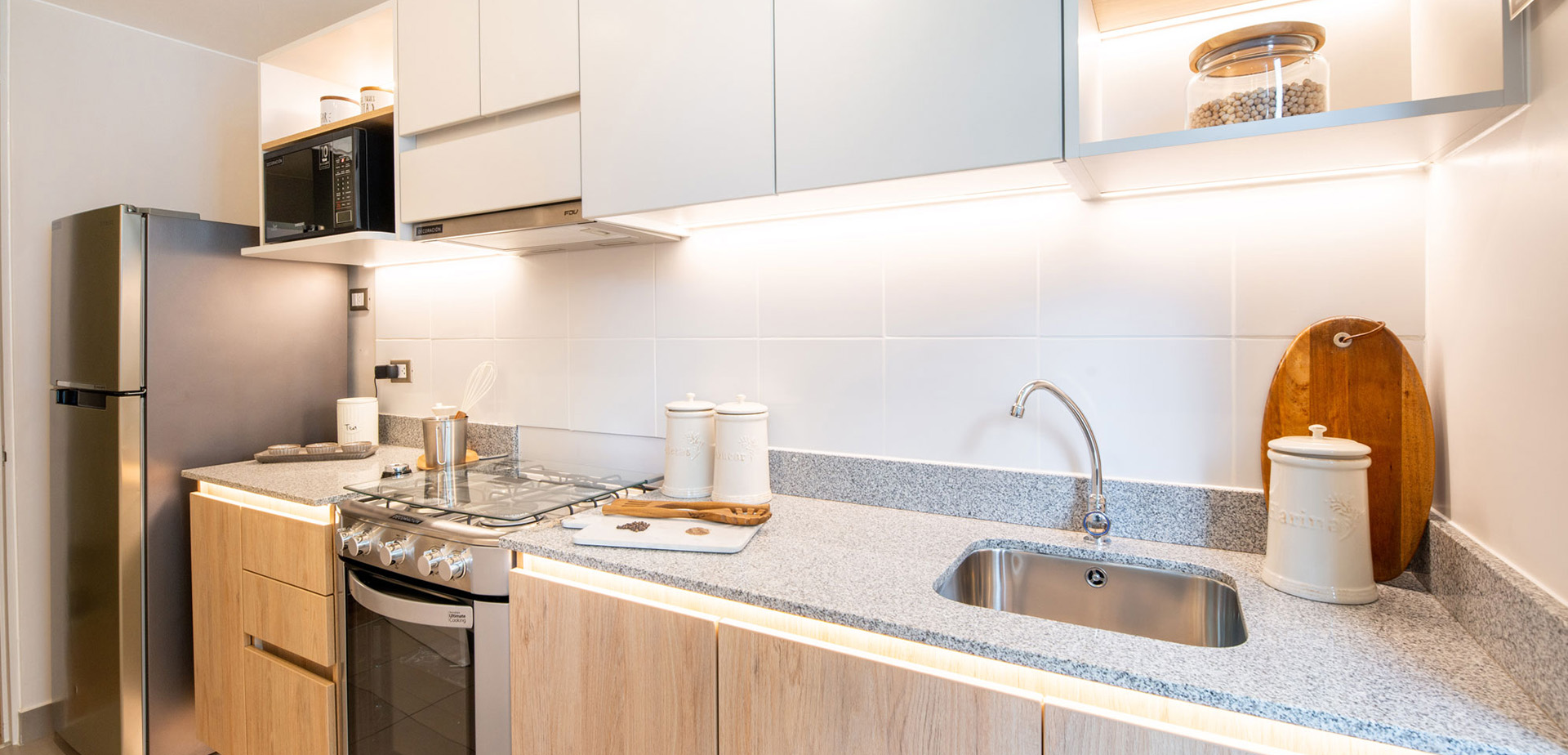 COCINA CERRADA